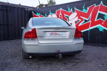 Volvo S60 2.4 D5 S Saloon 4dr Diesel Automatic (199 g/km, 163 bhp)