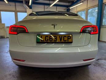 Tesla Model 3 (Dual Motor) Performance Saloon 4dr Electric Auto 4WDE (Performa