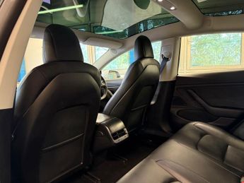 Tesla Model 3 (Dual Motor) Performance Saloon 4dr Electric Auto 4WDE (Performa