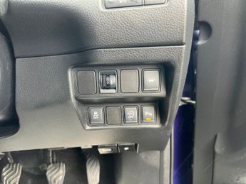 Nissan Qashqai 1.5 dCi n-tec+ SUV 5dr Diesel Manual 2WD Euro 6 (s/s) (110 ps)