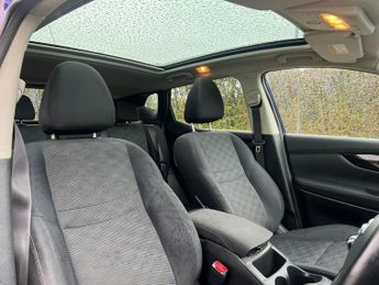 Nissan Qashqai 1.5 dCi n-tec+ SUV 5dr Diesel Manual 2WD Euro 6 (s/s) (110 ps)