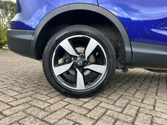 Nissan Qashqai 1.5 dCi n-tec+ SUV 5dr Diesel Manual 2WD Euro 6 (s/s) (110 ps)