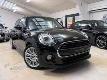 MINI Hatch 1.5 Cooper Hatchback 5dr Petrol Auto Euro 6 (s/s) (136 ps)