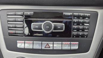 Mercedes-Benz SL 3.5 SL350 AMG Sport Convertible 2dr Petrol G-Tronic Euro 5 (s/s)