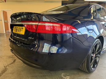 Jaguar XF 2.0d R-Sport Saloon 4dr Diesel Auto Euro 6 (s/s) (180 ps)