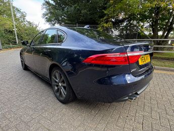 Jaguar XF 2.0d R-Sport Saloon 4dr Diesel Auto Euro 6 (s/s) (180 ps)