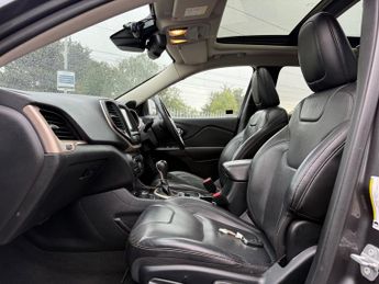 Jeep Cherokee 2.2 MultiJetII Limited SUV 5dr Diesel Auto 4WD Euro 6 (s/s) (200