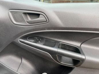 Ford Transit Connect 1.5 TDCi 210 Panel Van 5dr Diesel Manual L2 H1 (119 g/km, 118 bh