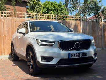 Volvo XC40 2.0 D3 Momentum Pro SUV 5dr Diesel Manual Euro 6 (s/s) (150 ps)