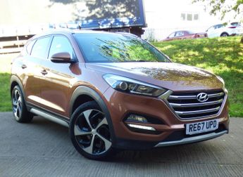 Hyundai Tucson 2.0 CRDi Premium SUV 5dr Diesel Auto 4WD Euro 6 (136 ps)