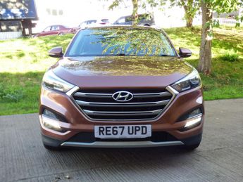 Hyundai Tucson 2.0 CRDi Premium SUV 5dr Diesel Auto 4WD Euro 6 (136 ps)