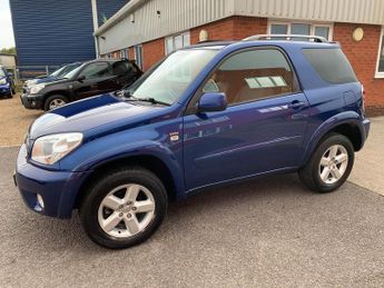 Toyota RAV4 2.0 VVT-i XT3 SUV 3dr Petrol Automatic 4WD RARE AUTO TOYOTA SERV
