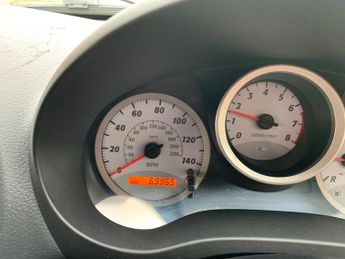 Toyota RAV4 2.0 VVT-i XT3 SUV 3dr Petrol Automatic 4WD RARE AUTO TOYOTA SERV