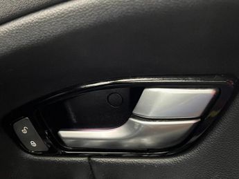 Land Rover Range Rover Evoque 2.0 TD4 SE Tech Auto 4WD Euro 6 (s/s) 5dr