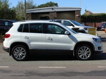 Volkswagen Tiguan 2.0 TDI BlueMotion Tech Match Edition SUV 5dr Diesel DSG 4WD Eur