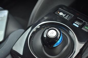 Nissan LEAF 40kWh Tekna Auto 5dr