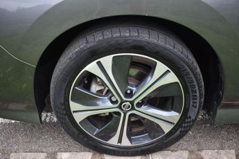Nissan LEAF 40kWh Tekna Auto 5dr