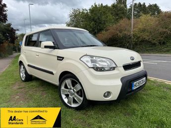 Kia Soul 1.6 CRDi Shaker SUV 5dr Diesel Manual Euro 4 (126 bhp) 1 OWNER F
