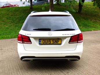 Mercedes-Benz E Class 2.1 E300dh BlueTEC AMG Line Estate 5dr Diesel Hybrid G-Tronic+ E