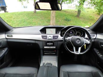 Mercedes-Benz E Class 2.1 E300dh BlueTEC AMG Line Estate 5dr Diesel Hybrid G-Tronic+ E