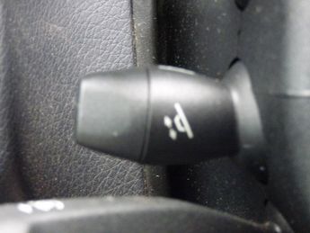 Mercedes-Benz E Class 2.1 E300dh BlueTEC AMG Line Estate 5dr Diesel Hybrid G-Tronic+ E