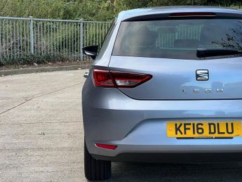 SEAT Leon 1.6 TDI SE Dynamic Technology Hatchback 5dr Diesel DSG Euro 6 (s