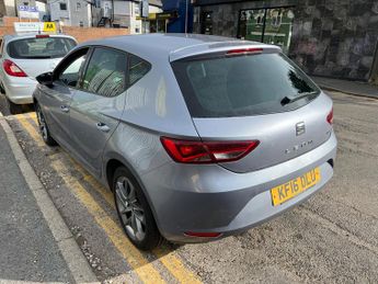SEAT Leon 1.6 TDI SE Dynamic Technology Hatchback 5dr Diesel DSG Euro 6 (s