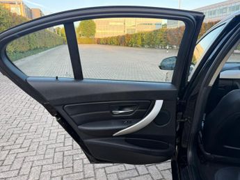 BMW 3 Series 2.0 320d ED Plus Saloon 4dr Diesel Auto Euro 6 (s/s) (163 ps)