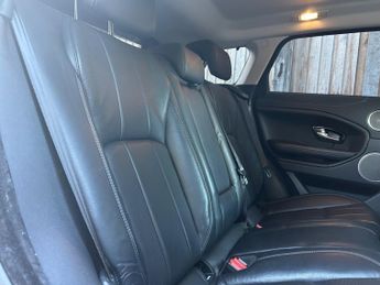 Land Rover Range Rover Evoque 2.0 TD4 SE Tech 5dr Auto