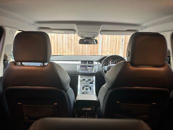 Land Rover Range Rover Evoque 2.0 TD4 SE Tech 5dr Auto