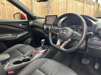 Nissan Juke 1.0 DIG-T Tekna SUV 5dr Petrol DCT Auto Euro 6 (s/s) (117 ps)
