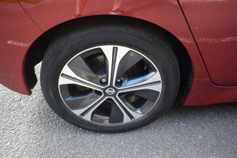 Nissan LEAF 40kWh Tekna Auto 5dr