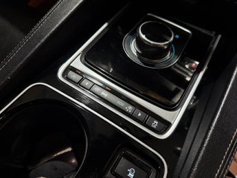 Jaguar F-Pace 2.0 D180 R-Sport SUV 5dr Diesel Auto AWD Euro 6 (s/s) (180 ps)