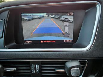 Audi Q5 2.0L TFSI QUATTRO-AUTOMATIC-ULEZ/CAZ PASS-FREE 15MONTHS GOLD WAR