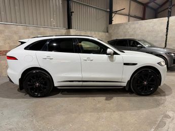 Jaguar F-Pace 2.0 D240 R-Sport SUV 5dr Diesel Auto AWD Euro 6 (s/s) (240 ps)