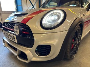 Mini Hatch 2.0 John Cooper Works Hatchback 3dr Petrol Auto 8 Spd Euro 6 (s/