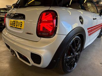 Mini Hatch 2.0 John Cooper Works Hatchback 3dr Petrol Auto 8 Spd Euro 6 (s/