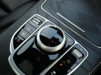 Mercedes-Benz GLC 2.1 GLC220d AMG Line (Premium) G-Tronic+ 4MATIC Euro 6 (s/s) 5dr