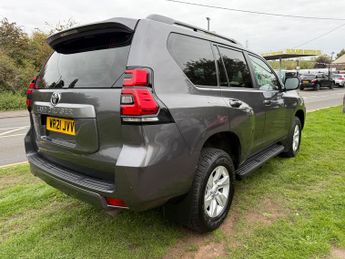 Toyota Land Cruiser 2.8D Active (Navi) Panel Van 5dr Diesel Auto 4WD LWB s/s) (204 p