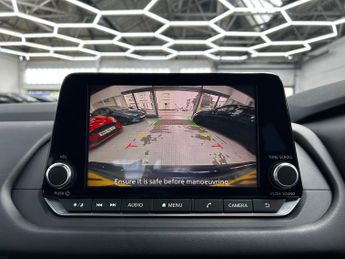 Nissan Qashqai 1.3 DIG-T MHEV Acenta Premium SUV Petrol Hybrid XTRON Euro 6 (s/