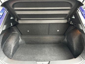 Nissan Qashqai 1.3 DIG-T MHEV Acenta Premium SUV Petrol Hybrid XTRON Euro 6 (s/