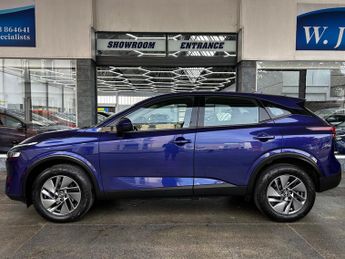 Nissan Qashqai 1.3 DIG-T MHEV Acenta Premium SUV Petrol Hybrid XTRON Euro 6 (s/