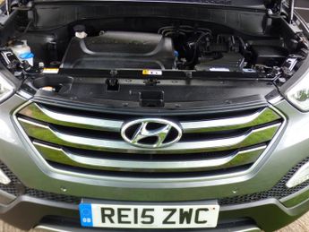 Hyundai Santa Fe 2.2 CRDi Premium SE SUV 5dr Diesel Auto 4WD Euro 5 (7 seat) (194