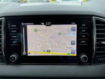Skoda Karoq 1.5 TSI ACT SE Drive SUV 5dr Petrol DSG Euro 6 (s/s) (150 ps)