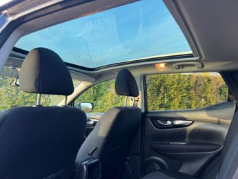 Nissan Qashqai 1.2 DIG-T n-tec+ SUV 5dr Petrol XTRON 2WD Euro 6 (s/s) (115 ps)