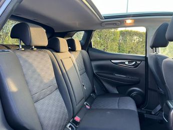 Nissan Qashqai 1.2 DIG-T n-tec+ SUV 5dr Petrol XTRON 2WD Euro 6 (s/s) (115 ps)