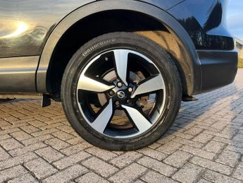 Nissan Qashqai 1.2 DIG-T n-tec+ SUV 5dr Petrol XTRON 2WD Euro 6 (s/s) (115 ps)