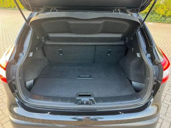 Nissan Qashqai 1.2 DIG-T n-tec+ SUV 5dr Petrol XTRON 2WD Euro 6 (s/s) (115 ps)