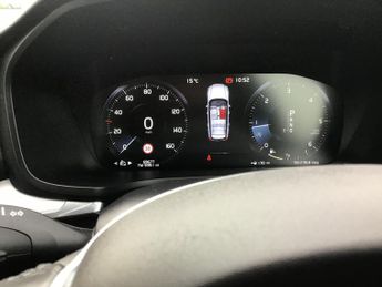 Volvo V60 2.0 D4 Momentum Pro Estate 5dr Diesel Auto Euro 6 (s/s) (190 ps)