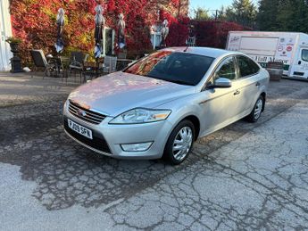 Ford Mondeo 1.8 TDCi Titanium Hatchback 5dr Diesel Manual (149 g/km, 123 bhp